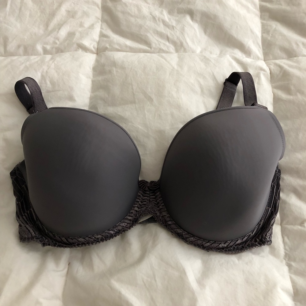 Wacoal grey bra